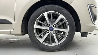 Used 2021 Ford Figo Aspire [2019-2021] Titanium Plus 1.2 Ti-VCT Petrol Manual tyres RIGHT FRONT TYRE RIM VIEW
