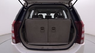 Used 2015 Mahindra XUV500 [2015-2018] W10 Diesel Manual interior DICKY INSIDE VIEW