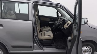 Used 2017 Maruti Suzuki Wagon R 1.0 [2013-2019] LXi CNG Petrol+cng Manual interior RIGHT SIDE FRONT DOOR CABIN VIEW