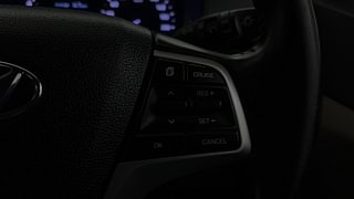 Used 2019 Hyundai Verna [2017-2020] 1.6 VTVT SX (O) Petrol Manual top_features Cruise control