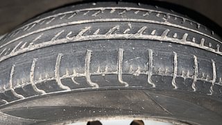 Used 2017 Maruti Suzuki Wagon R 1.0 [2013-2019] LXi CNG Petrol+cng Manual tyres LEFT FRONT TYRE TREAD VIEW