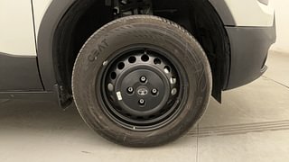 Used 2024 tata Punch Pure petrol +CNG Petrol+cng Manual tyres RIGHT FRONT TYRE RIM VIEW