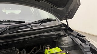 Used 2012 Maruti Suzuki Swift [2011-2017] VXi Petrol Manual engine ENGINE LEFT SIDE HINGE & APRON VIEW