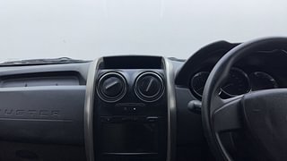 Used 2019 Renault Duster [2015-2019] 85 PS RXS MT Diesel Manual interior MUSIC SYSTEM & AC CONTROL VIEW