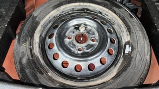 Used 2018 Maruti Suzuki Wagon R 1.0 [2015-2019] VXI AMT Petrol Automatic tyres SPARE TYRE VIEW
