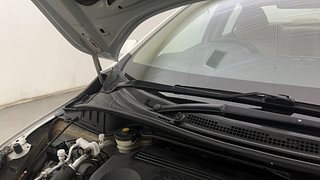 Used 2015 Honda City V Diesel Diesel Manual engine ENGINE RIGHT SIDE HINGE & APRON VIEW
