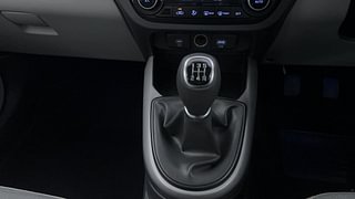 Used 2023 Hyundai Grand i10 Nios Sportz 1.2 Petrol Manual interior GEAR  KNOB VIEW