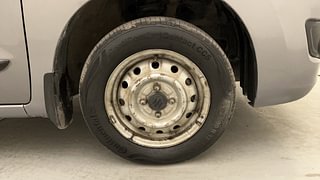 Used 2015 Maruti Suzuki Wagon R 1.0 [2013-2019] LXi CNG Petrol+cng Manual tyres RIGHT FRONT TYRE RIM VIEW