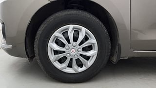 Used 2019 Maruti Suzuki Dzire [2017-2020] VXI Petrol Manual tyres LEFT FRONT TYRE RIM VIEW