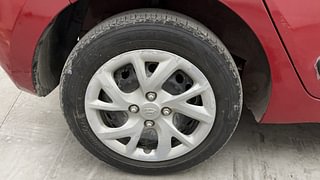 Used 2017 Hyundai Grand i10 [2017-2020] Magna 1.2 Kappa VTVT Petrol Manual tyres RIGHT REAR TYRE RIM VIEW