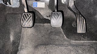 Used 2014 Maruti Suzuki Swift [2011-2017] ZXi Petrol Manual interior PEDALS VIEW