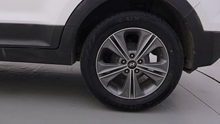Used 2017 Hyundai Creta [2015-2018] 1.6 SX Plus Auto Petrol Petrol Automatic tyres LEFT REAR TYRE RIM VIEW