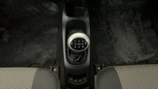 Used 2015 Maruti Suzuki Wagon R 1.0 [2013-2019] LXi CNG Petrol+cng Manual interior GEAR  KNOB VIEW