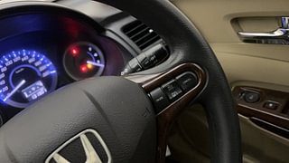 Used 2012 Honda City [2011-2014] 1.5 V MT Petrol Manual top_features Cruise control