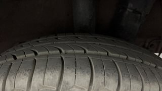 Used 2017 Hyundai Grand i10 [2017-2020] Magna 1.2 Kappa VTVT Petrol Manual tyres LEFT REAR TYRE TREAD VIEW