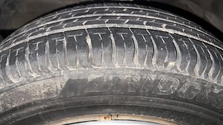 Used 2019 Maruti Suzuki Dzire [2017-2020] VXI Petrol Manual tyres LEFT FRONT TYRE TREAD VIEW