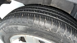 Used 2022 Renault Triber RXT Limited Edition Petrol Manual tyres RIGHT REAR TYRE TREAD VIEW