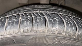 Used 2016 Tata Tiago [2016-2020] Revotron XZ Petrol Manual tyres RIGHT FRONT TYRE TREAD VIEW
