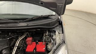 Used 2015 Maruti Suzuki Wagon R 1.0 [2013-2019] LXi CNG Petrol+cng Manual engine ENGINE LEFT SIDE HINGE & APRON VIEW