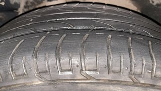 Used 2017 Hyundai Creta [2015-2018] 1.6 SX Plus Auto Petrol Petrol Automatic tyres RIGHT REAR TYRE TREAD VIEW