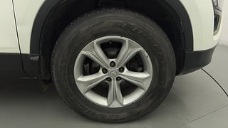 Used 2019 Tata Harrier XZ Diesel Manual tyres RIGHT FRONT TYRE RIM VIEW