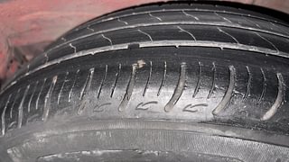 Used 2018 Maruti Suzuki Ignis [2017-2020] Zeta AMT Petrol Petrol Automatic tyres LEFT REAR TYRE TREAD VIEW