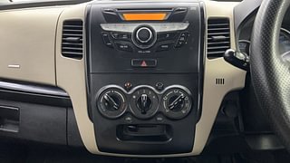 Used 2018 Maruti Suzuki Wagon R 1.0 [2015-2019] VXI AMT Petrol Automatic interior MUSIC SYSTEM & AC CONTROL VIEW