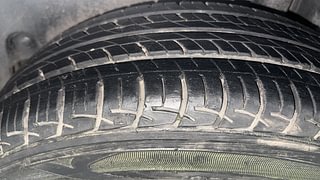 Used 2014 Maruti Suzuki Swift [2011-2017] ZXi Petrol Manual tyres LEFT REAR TYRE TREAD VIEW