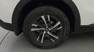 Used 2022 Mahindra XUV700 AX 5 Petrol MT 7 STR Petrol Manual tyres RIGHT REAR TYRE RIM VIEW