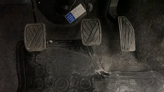 Used 2020 Maruti Suzuki Celerio ZXI Petrol Manual interior PEDALS VIEW