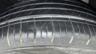 Used 2022 Mahindra XUV700 AX 5 Petrol MT 7 STR Petrol Manual tyres RIGHT REAR TYRE TREAD VIEW