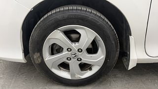 Used 2015 Honda City V Diesel Diesel Manual tyres LEFT FRONT TYRE RIM VIEW