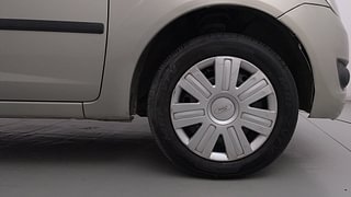 Used 2011 Ford Figo [2010-2015] Duratorq Diesel EXI 1.4 Diesel Manual tyres RIGHT FRONT TYRE RIM VIEW