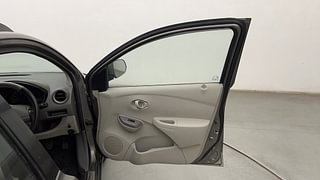 Used 2015 Datsun GO [2014-2019] T Petrol Manual interior RIGHT FRONT DOOR OPEN VIEW