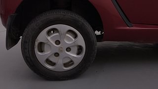 Used 2015 Tata Nano [2014-2018] Twist XTA Petrol Petrol Automatic tyres RIGHT REAR TYRE RIM VIEW