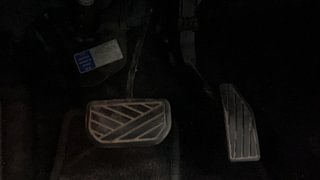 Used 2021 Maruti Suzuki Baleno [2019-2022] Zeta AT Petrol Petrol Automatic interior PEDALS VIEW