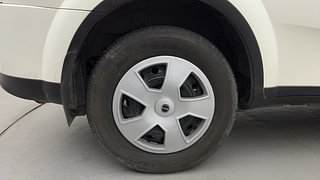 Used 2021 Mahindra XUV500 [2018-2021] W7 Diesel Manual tyres RIGHT REAR TYRE RIM VIEW