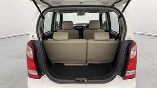 Used 2017 Maruti Suzuki Wagon R 1.0 [2010-2019] VXi Petrol Manual interior DICKY INSIDE VIEW
