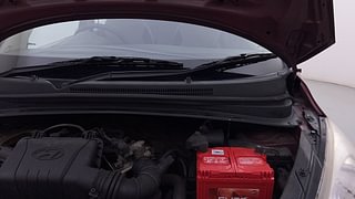 Used 2015 Hyundai i10 magna 1.1 Petrol Manual engine ENGINE LEFT SIDE HINGE & APRON VIEW