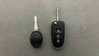 Used 2016 Tata Tiago [2016-2020] Revotron XZ Petrol Manual extra CAR KEY VIEW