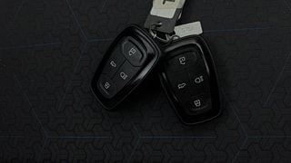 Used 2024 Tata Punch Creative Dual Tone AMT Sunroof Petrol Automatic extra CAR KEY VIEW
