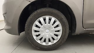 Used 2015 Datsun GO [2014-2019] T Petrol Manual tyres LEFT FRONT TYRE RIM VIEW