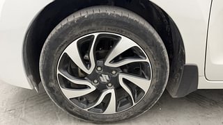 Used 2021 Maruti Suzuki Baleno [2019-2022] Zeta AT Petrol Petrol Automatic tyres LEFT FRONT TYRE RIM VIEW
