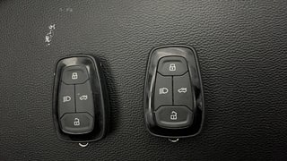 Used 2023 Tata Altroz XTA Petrol DCT Petrol Automatic extra CAR KEY VIEW