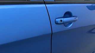 Used 2014 Maruti Suzuki Celerio ZXI Petrol Manual dents MINOR DENT