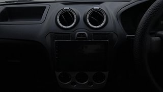 Used 2011 Ford Figo [2010-2015] Duratorq Diesel EXI 1.4 Diesel Manual interior MUSIC SYSTEM & AC CONTROL VIEW