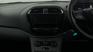 Used 2023 Tata Tiago Revotron XT (O) Petrol Manual interior MUSIC SYSTEM & AC CONTROL VIEW