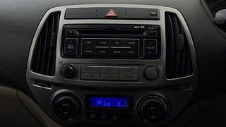 Used 2013 Hyundai i20 [2012-2014] Magna 1.2 Petrol Manual top_features Integrated (in-dash) music system
