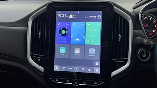 Used 2019 Tata Harrier XZ Diesel Manual top_features Integrated (in-dash) music system