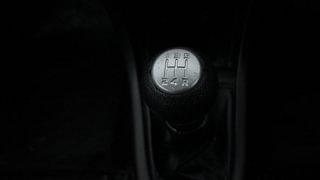 Used 2017 Maruti Suzuki Swift [2011-2017] ZXi Petrol Manual interior GEAR  KNOB VIEW